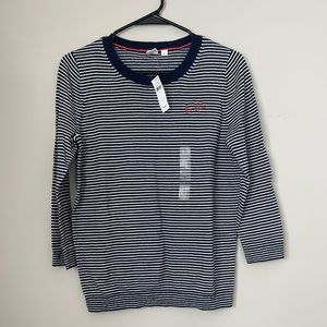 NWT STRIPED GAP SWEATER